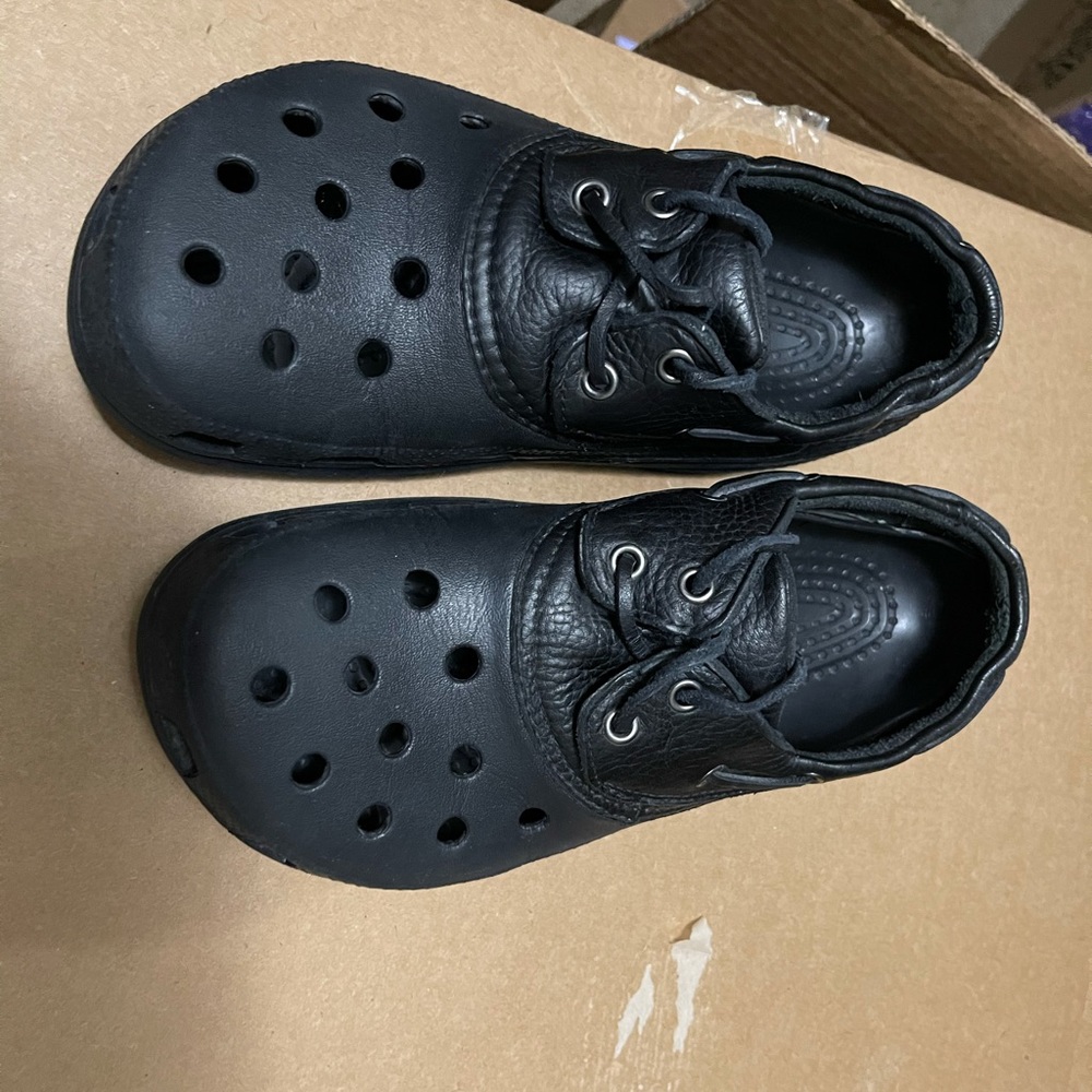 Crocs - Picture 7 of 9